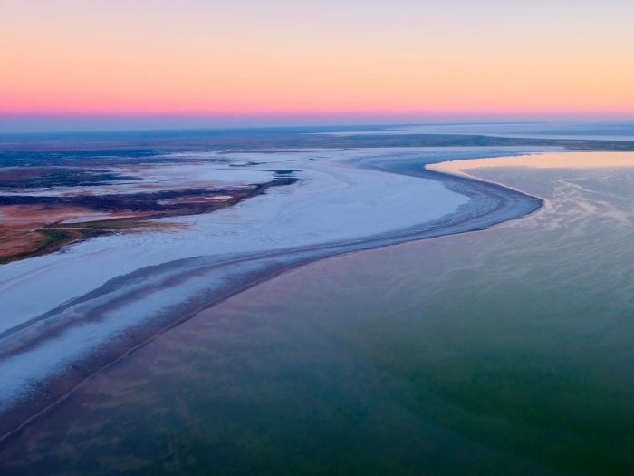 Lake Eyre Wrights Air March 22