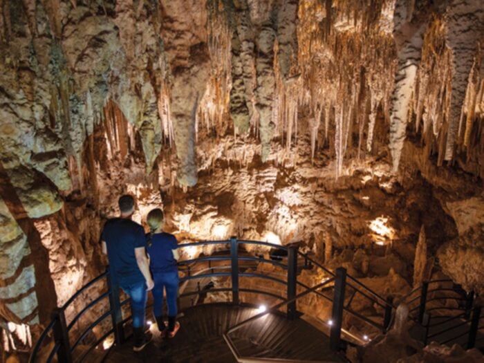 Ngilgi Caves Tourism Australia