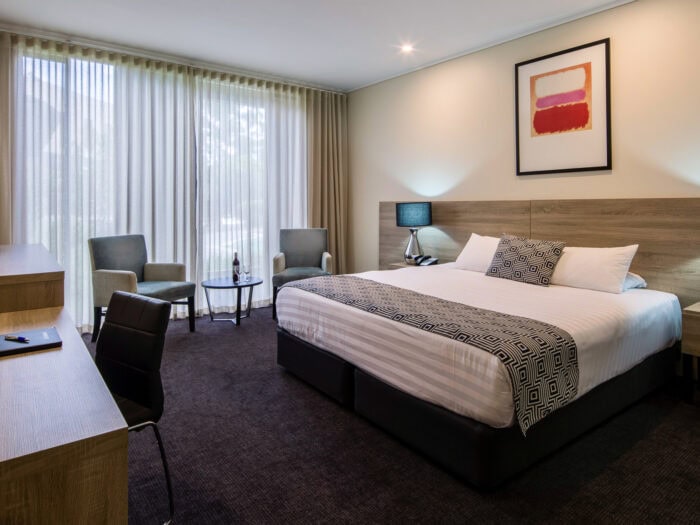 The Dingley Hotel Standard King Bed & Room